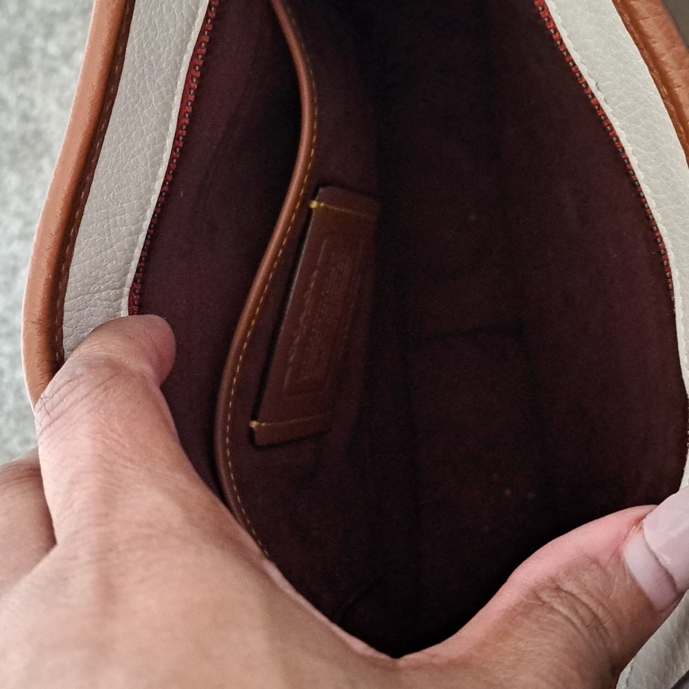 Coach Emery Crossbody - Picture 5 of 6